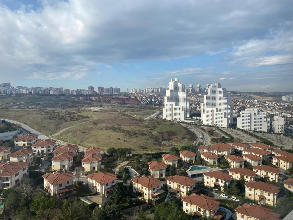 Kuzu Spradon Kuleler Apartament Istanbul